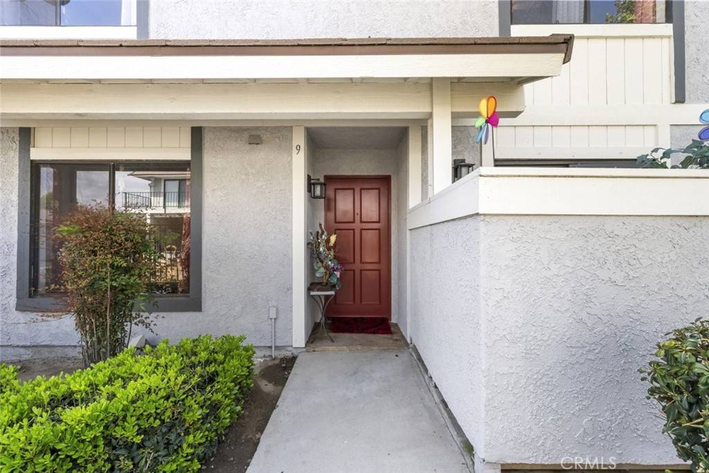 Simi Valley, CA 93065,2346 Royal AVE #9