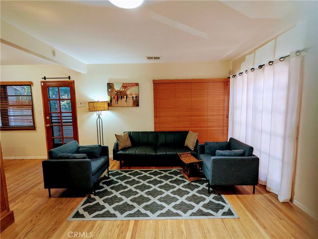 Sherman Oaks, CA 91411,15123 Killion ST