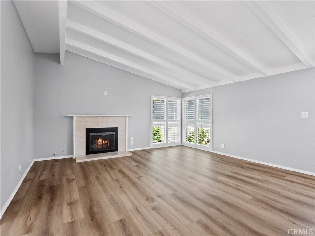Saugus, CA 91350,27545 Santa Clarita RD