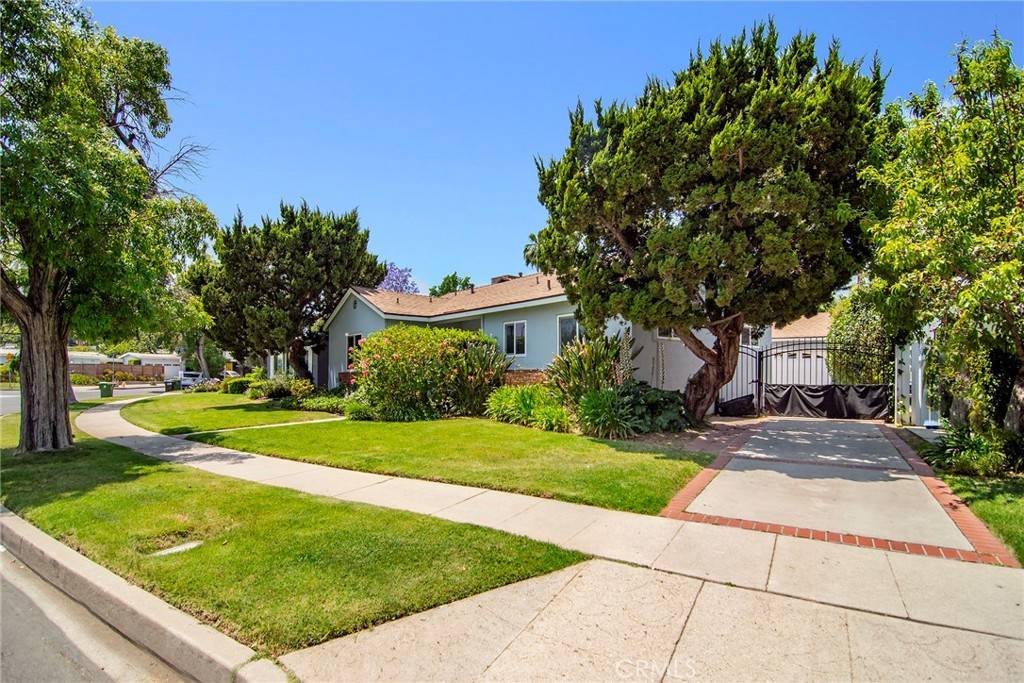 Encino, CA 91316,5655 Wish AVE