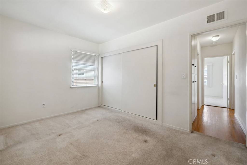 Sun Valley, CA 91352,13126 Roscoe BLVD
