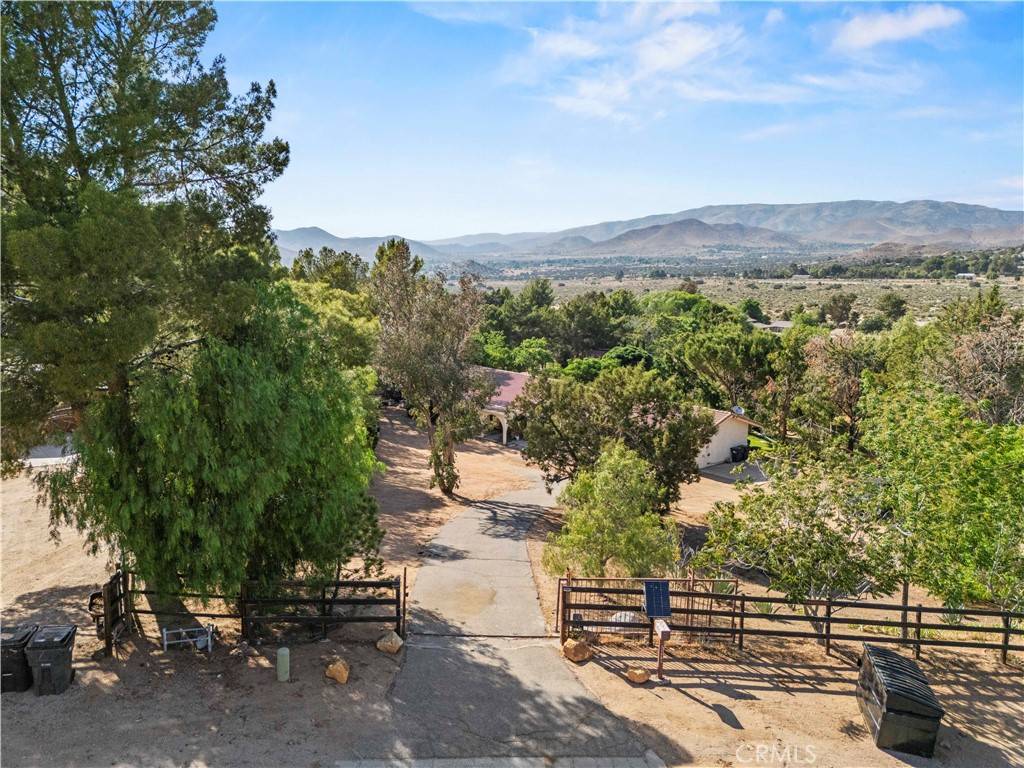 Acton, CA 93510,31681 Indian Oak RD