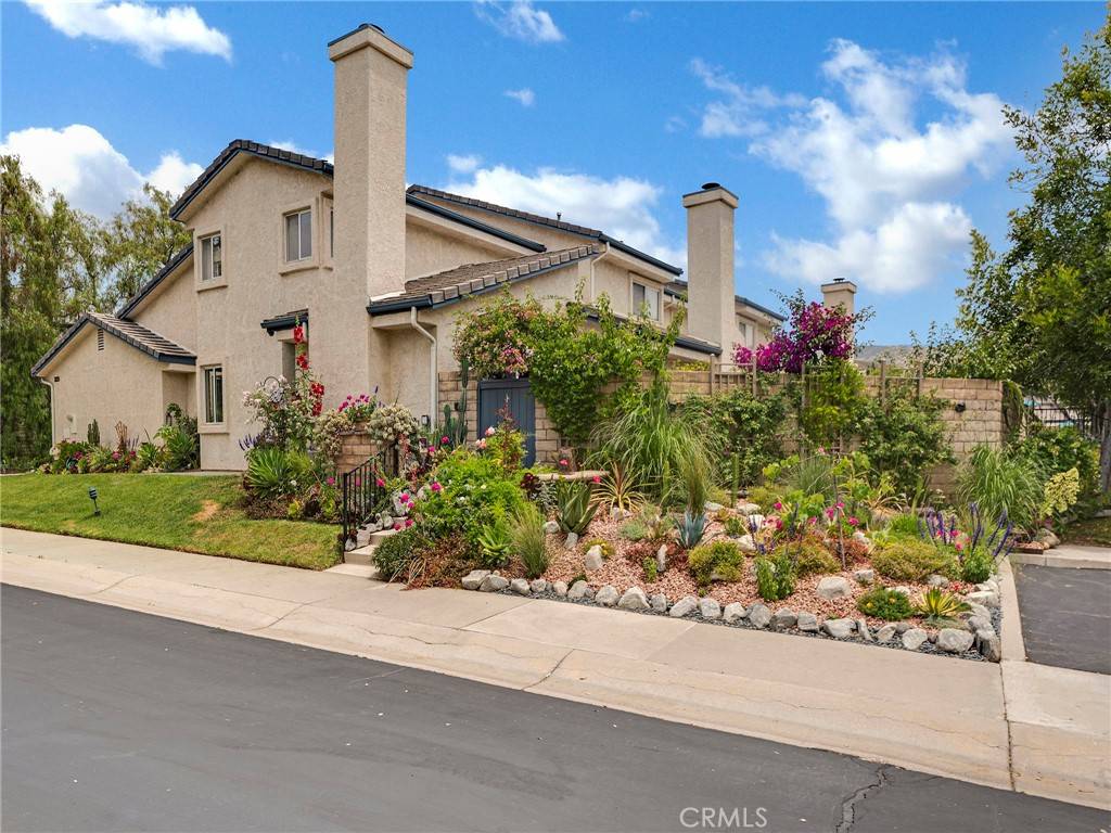 Simi Valley, CA 93063,6004 Rothko LN