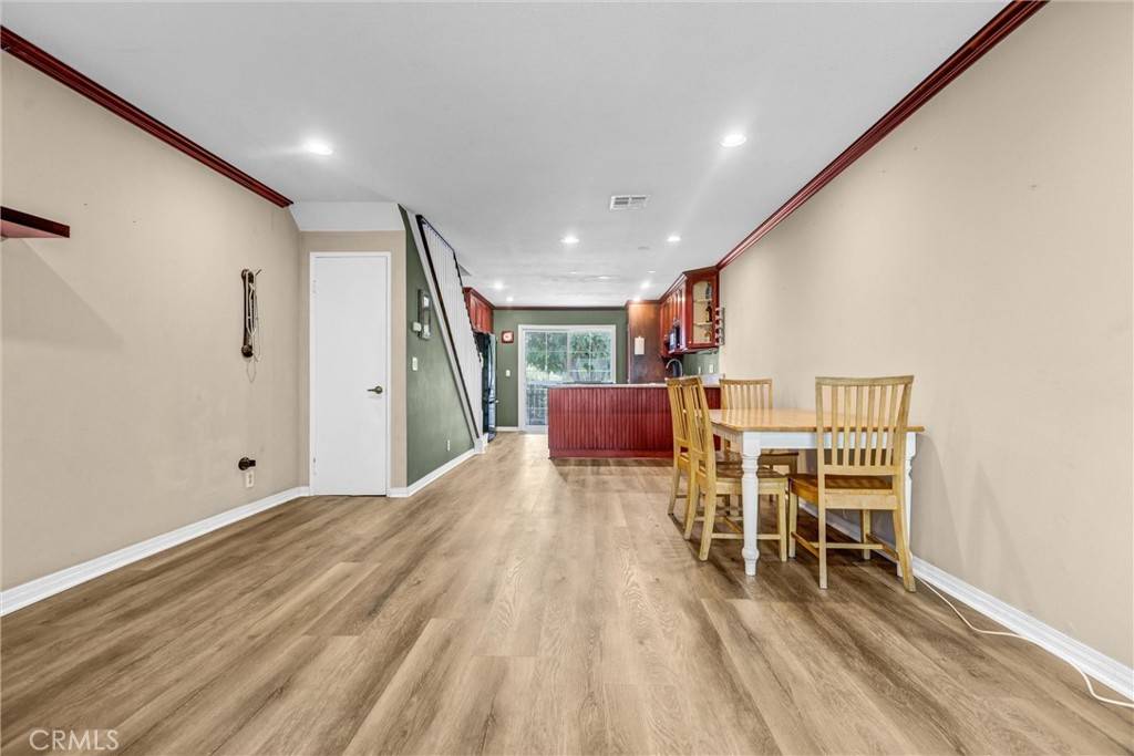 Canoga Park, CA 91303,6939 Alabama AVE #105