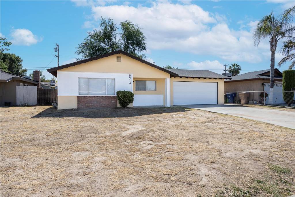 Bakersfield, CA 93307,5712 Midas ST