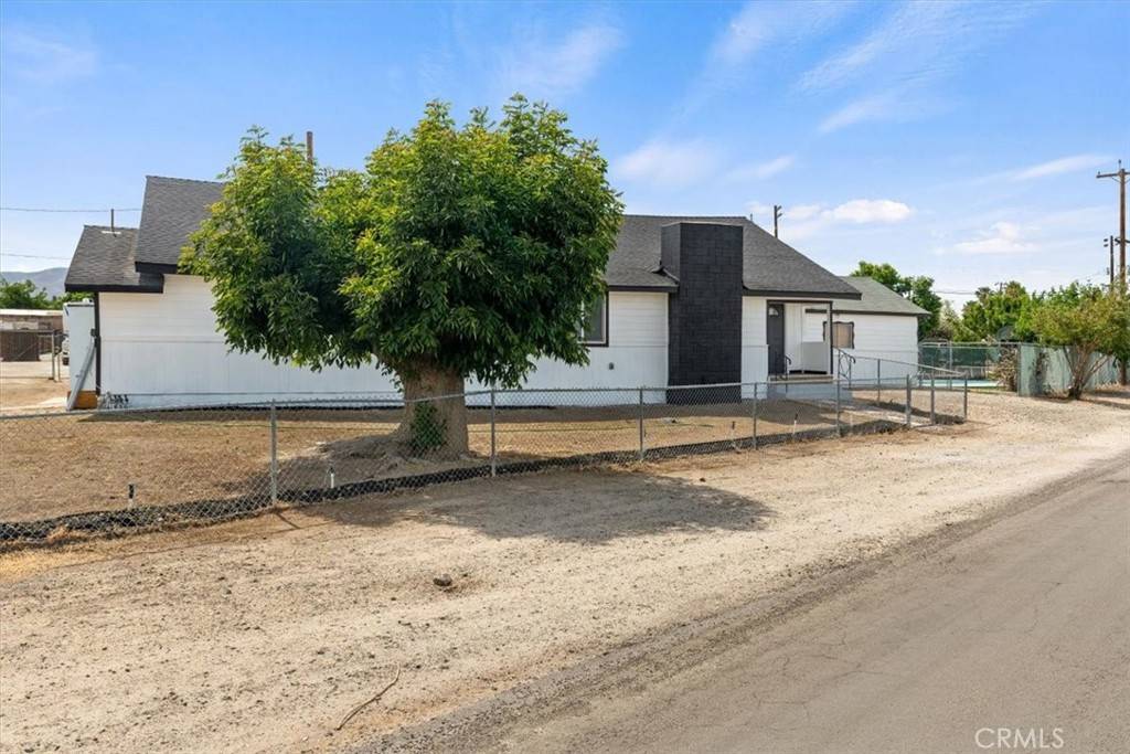 Maricopa, CA 93252,901 Hazelton ST