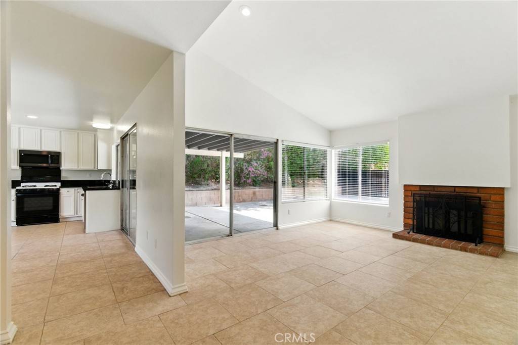 Porter Ranch, CA 91326,11340 Reseda BLVD