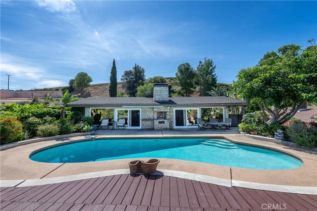 Encino, CA 91316,4314 Coronet DR