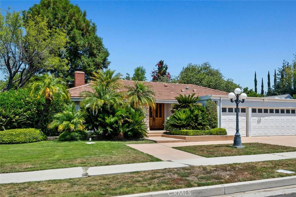 Chatsworth, CA 91311,20451 Bermuda ST