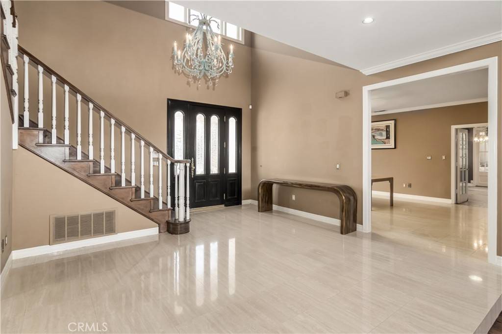 Agoura Hills, CA 91301,29515 Weeping Willow DR