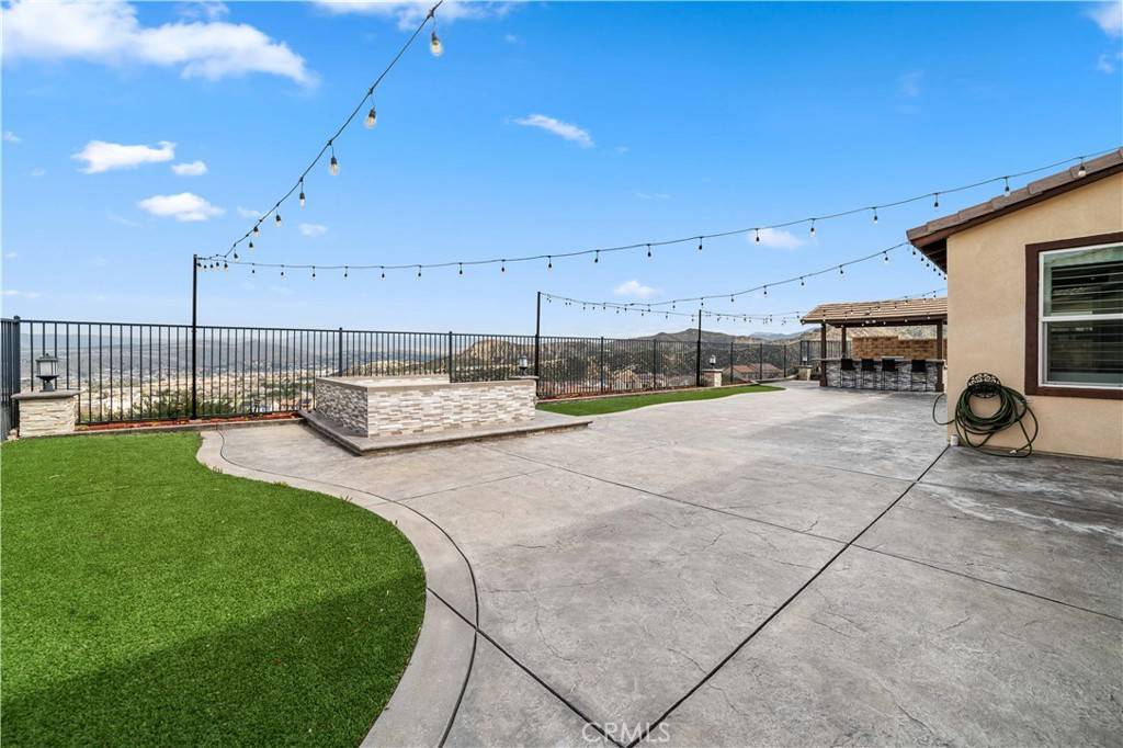 Canyon Country, CA 91387,18787 Juniper Springs DR