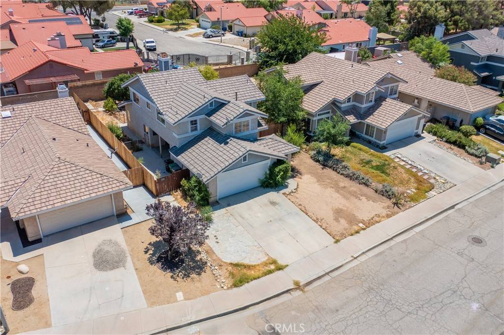 Lancaster, CA 93535,44738 Foxboro CT