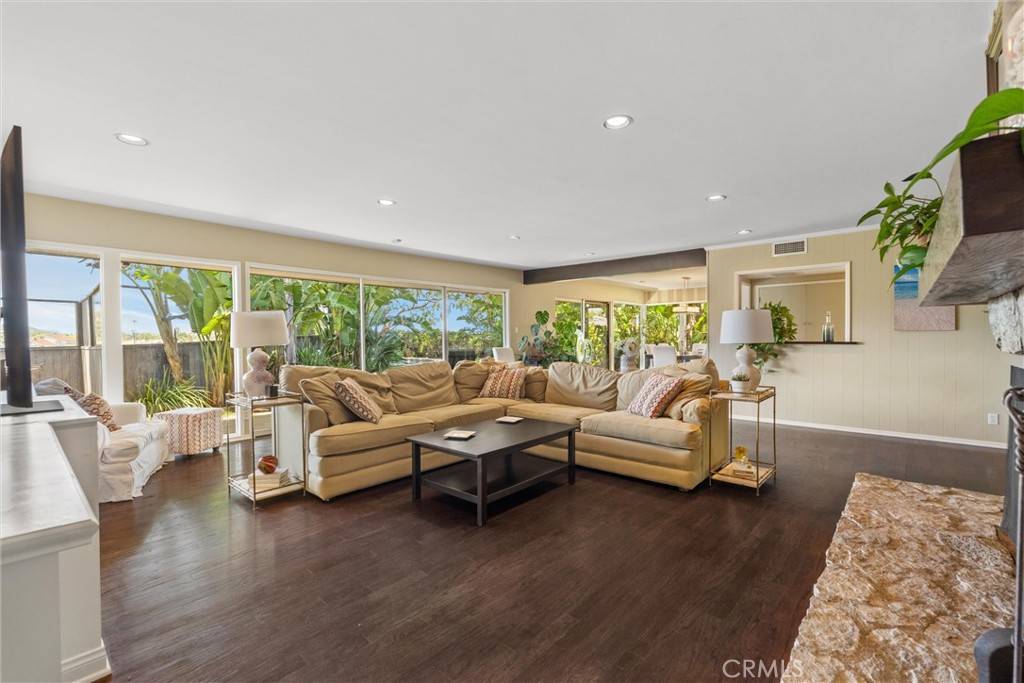 Sherman Oaks, CA 91403,3517 Scadlock LN