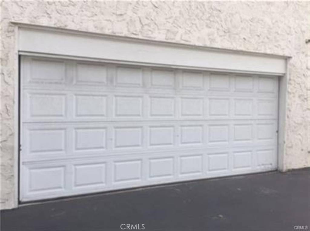 Tarzana, CA 91356,18411 HATTERAS #208