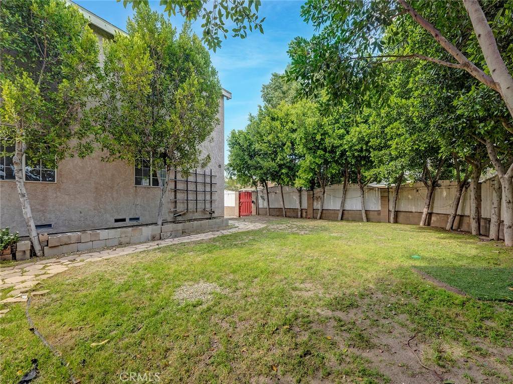 Panorama City, CA 91402,14202 Lanark ST