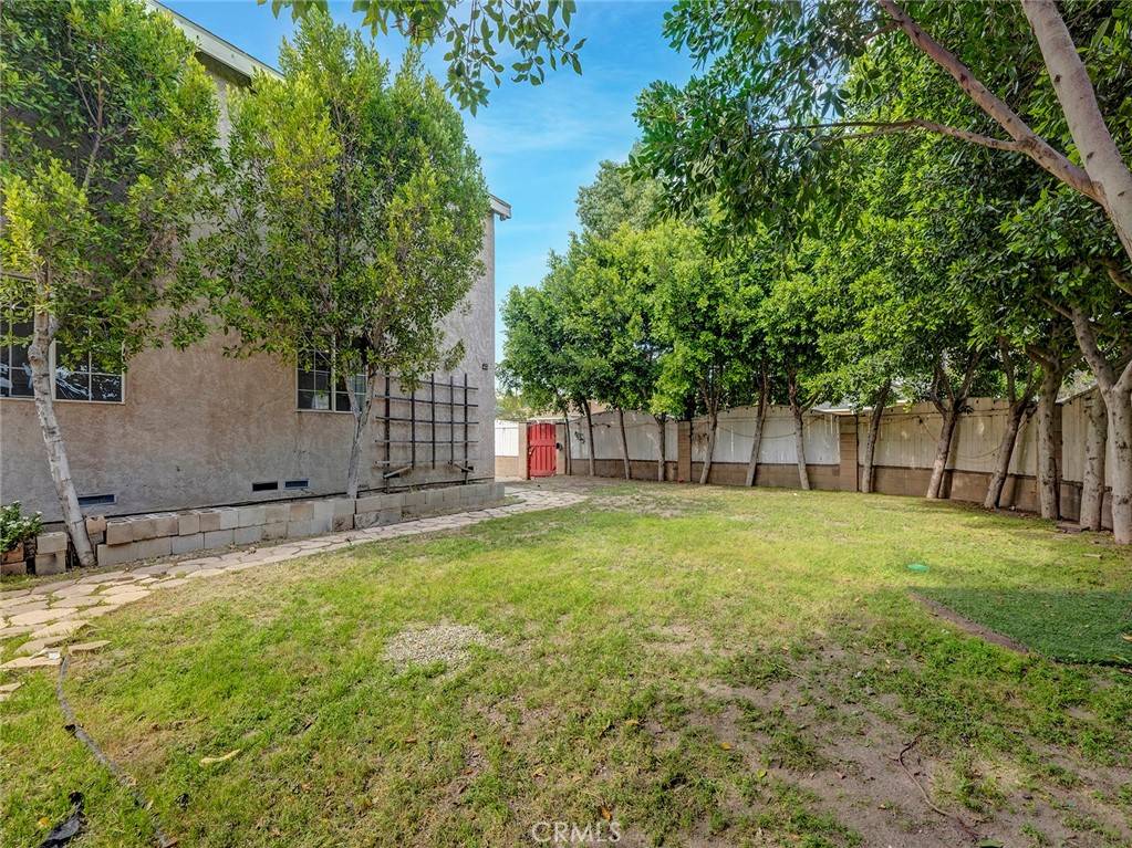 Panorama City, CA 91402,14202 Lanark ST