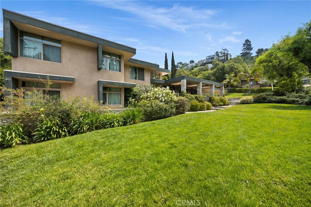 South Pasadena, CA 91030,1829 Hill DR
