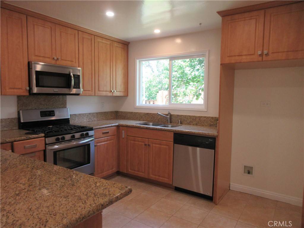 Porter Ranch, CA 91326,18330 Blackhawk ST