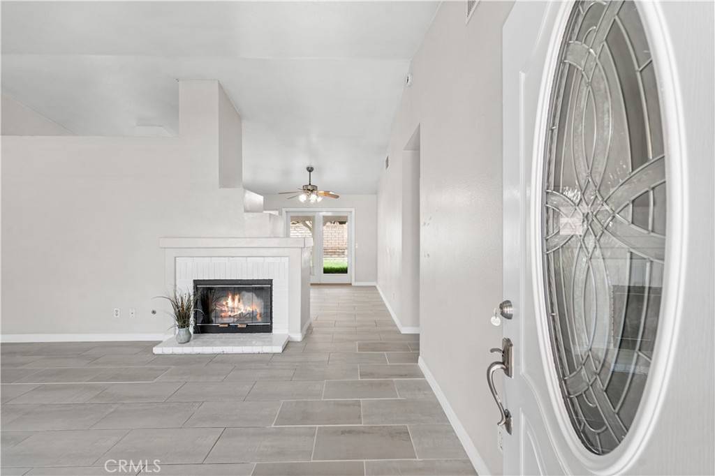 Lancaster, CA 93534,45634 Berkshire ST
