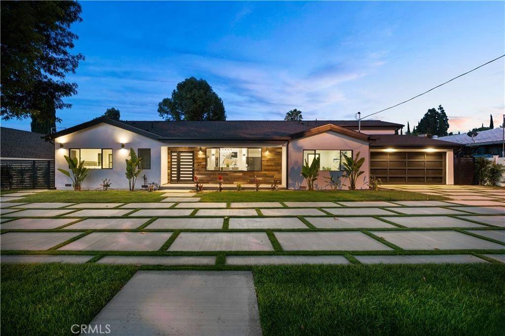 Woodland Hills, CA 91367,5702 Lubao AVE