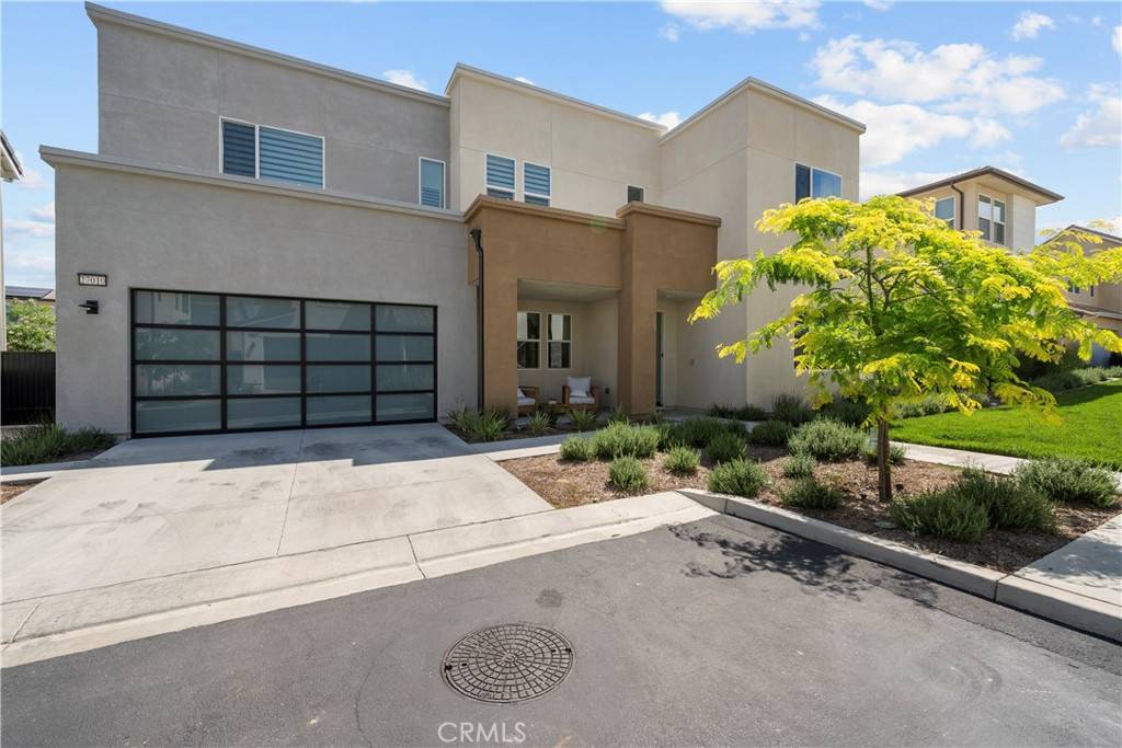 Valencia, CA 91381,27010 Declaration RD