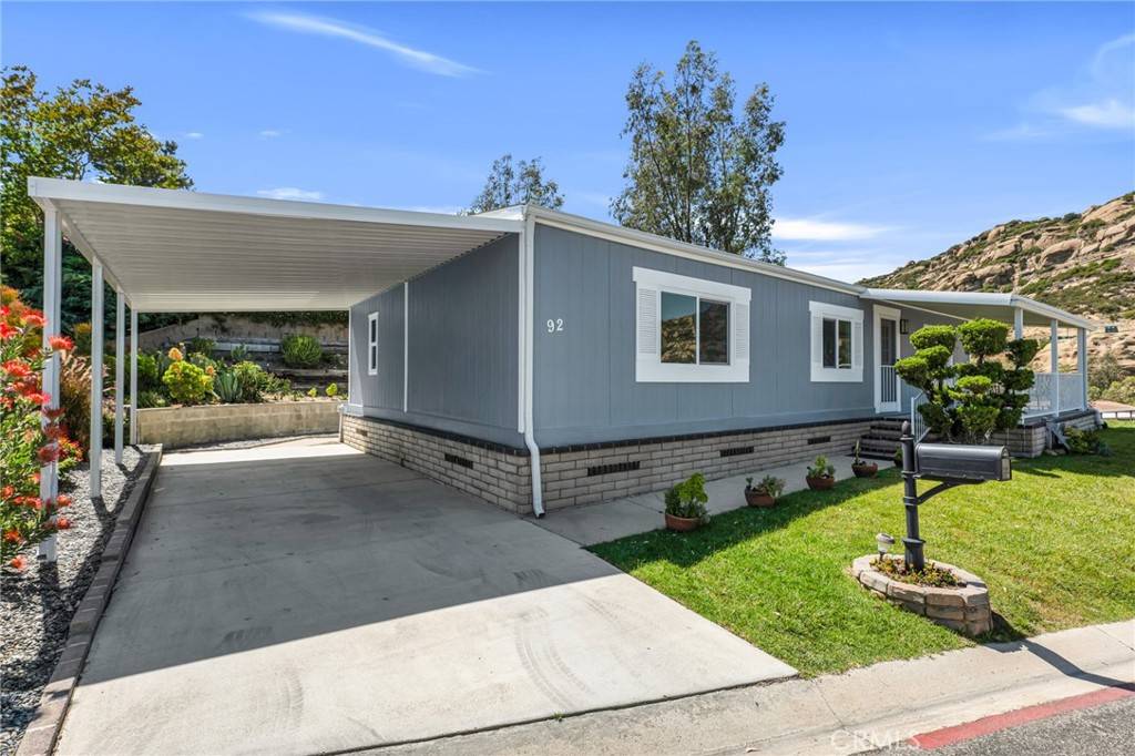 West Hills, CA 91304,24425 Woolsey Canyon RD #92