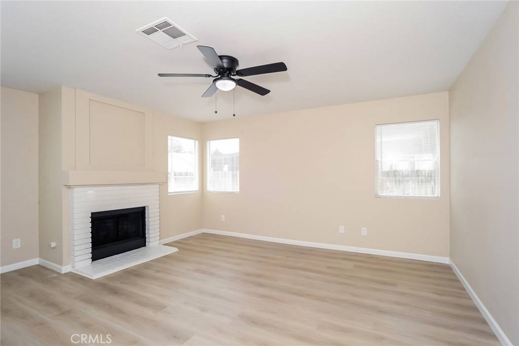 Lancaster, CA 93535,44124 Sundance CT