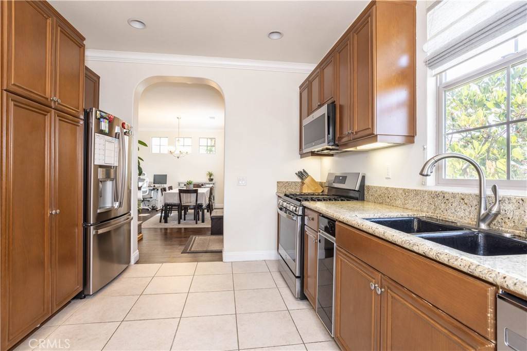 Porter Ranch, CA 91326,20267 Pienza LN
