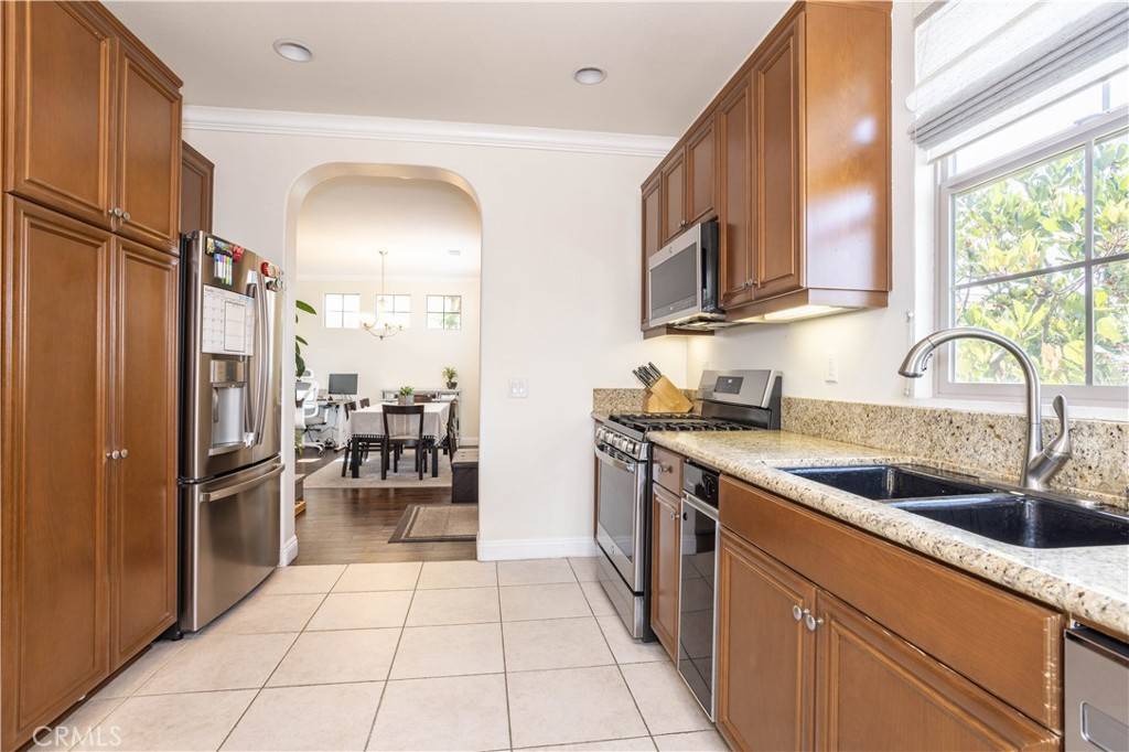 Porter Ranch, CA 91326,20267 Pienza LN
