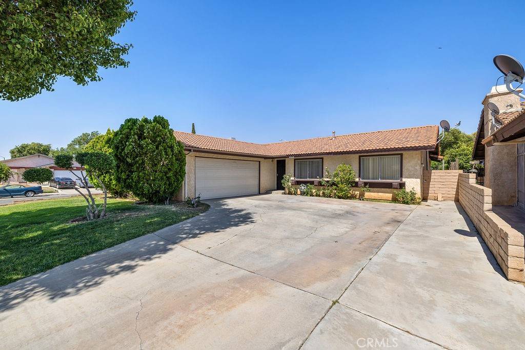 Lancaster, CA 93535,44668 13th ST E