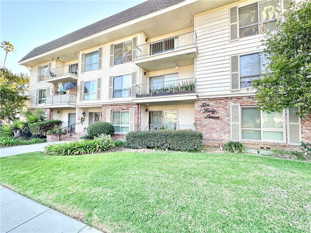 South Pasadena, CA 91030,647 Orange Grove AVE #302