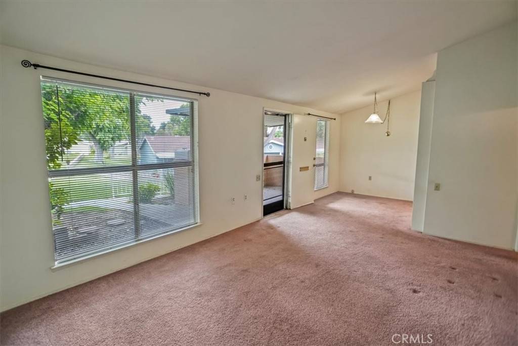 Newhall, CA 91321,19126 Avenue Of The Oaks #A