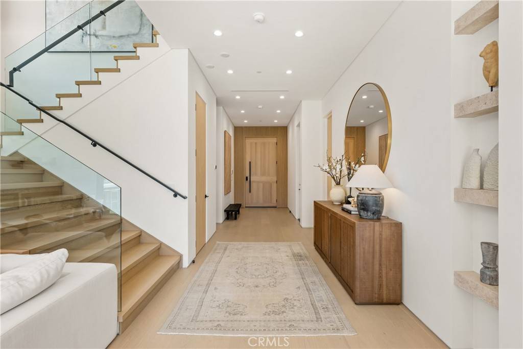 Sherman Oaks, CA 91423,13536 Morrison ST