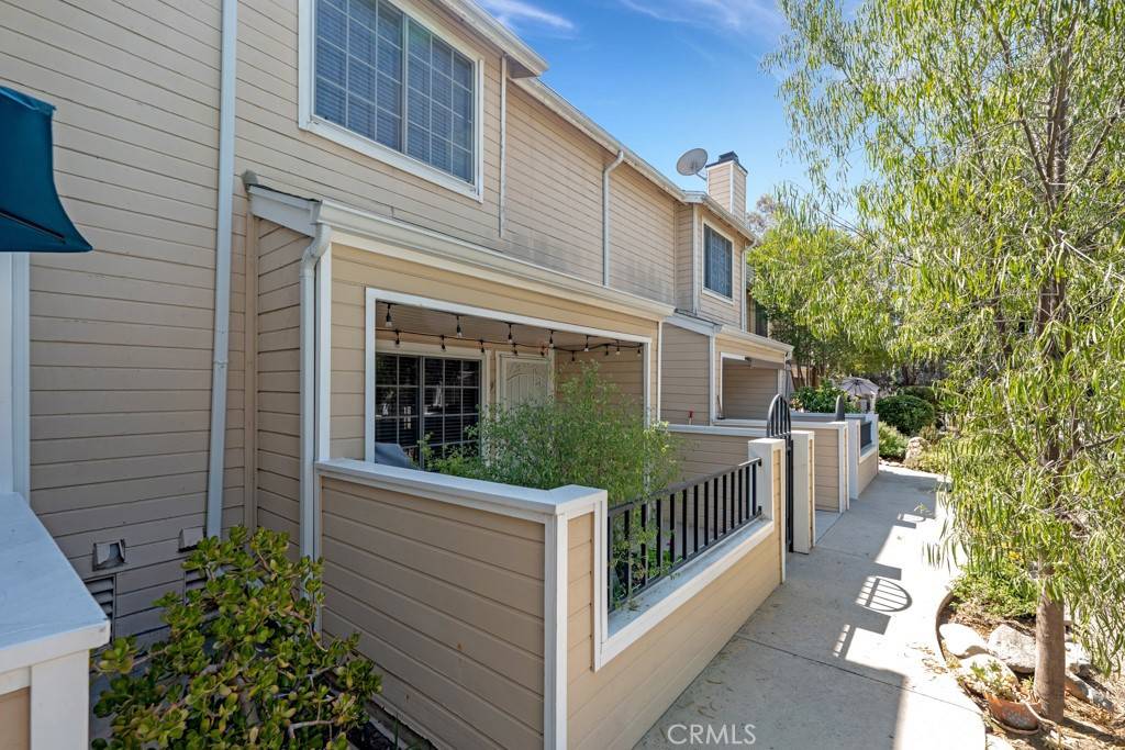 Van Nuys, CA 91406,7038 De Celis PL #9