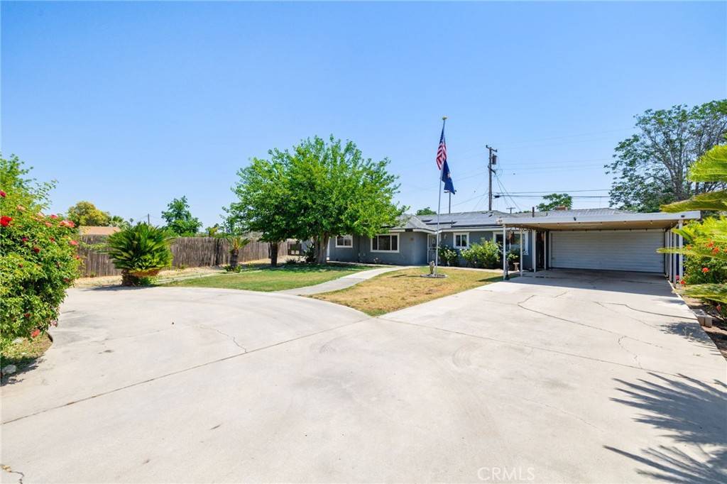 Bakersfield, CA 93308,604 Higgins DR