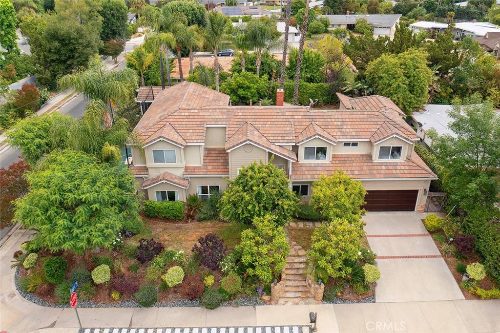 Tarzana, CA 91356,4520 El Caballero DR
