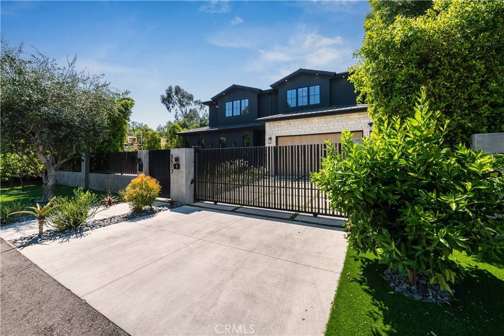 Sherman Oaks, CA 91401,5517 Allott AVE