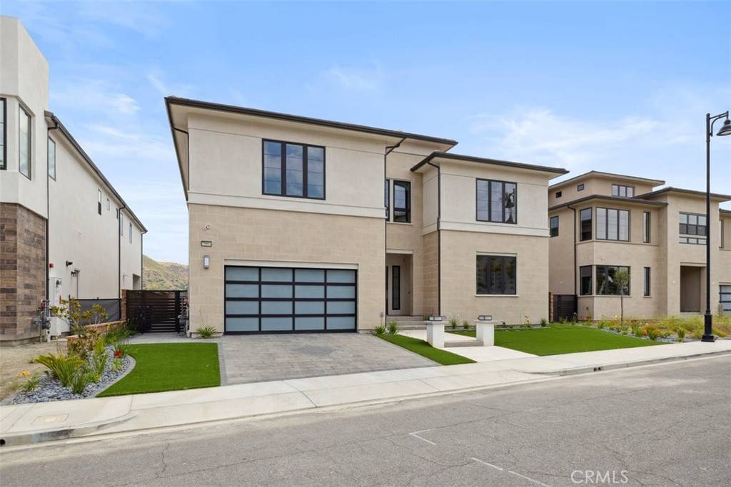 Porter Ranch, CA 91326,11854 N Hillsborough LN