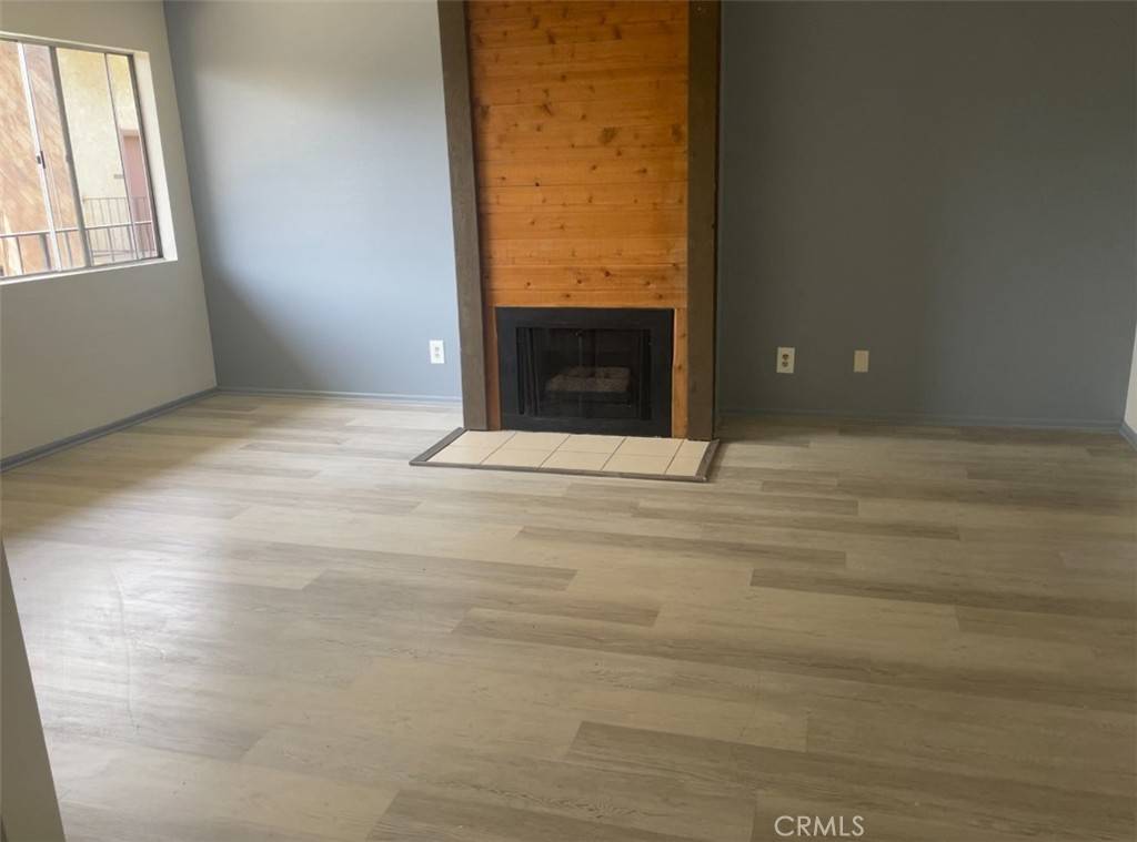 North Hills, CA 91343,8505 Columbus AVE #316
