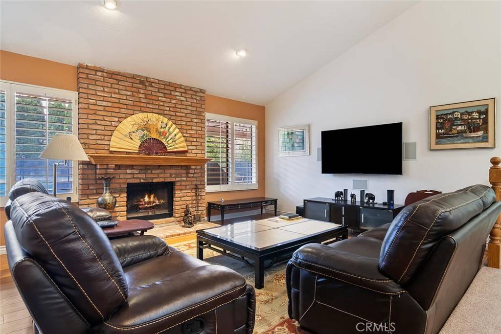 Porter Ranch, CA 91326,11921 Calle Vista CT
