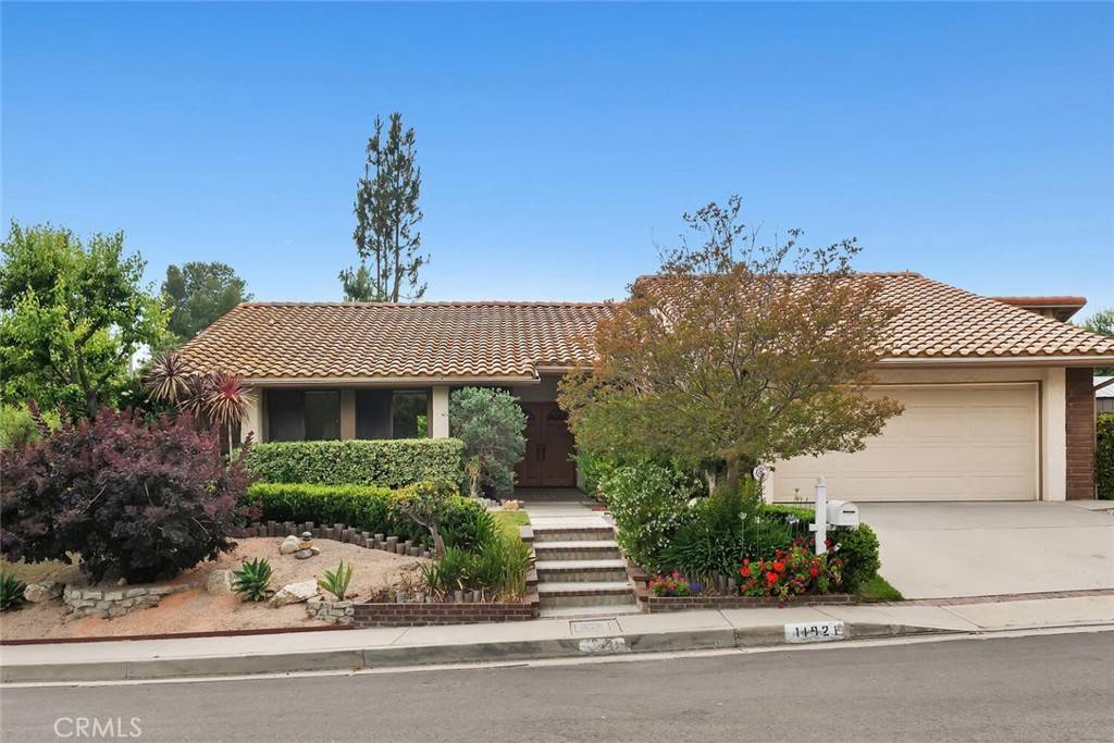 Porter Ranch, CA 91326,11921 Calle Vista CT