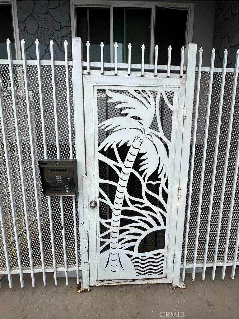 Long Beach, CA 90802,120 Alamitos AVE #18