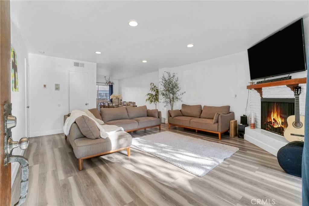 Panorama City, CA 91402,9414 Moonbeam AVE #18