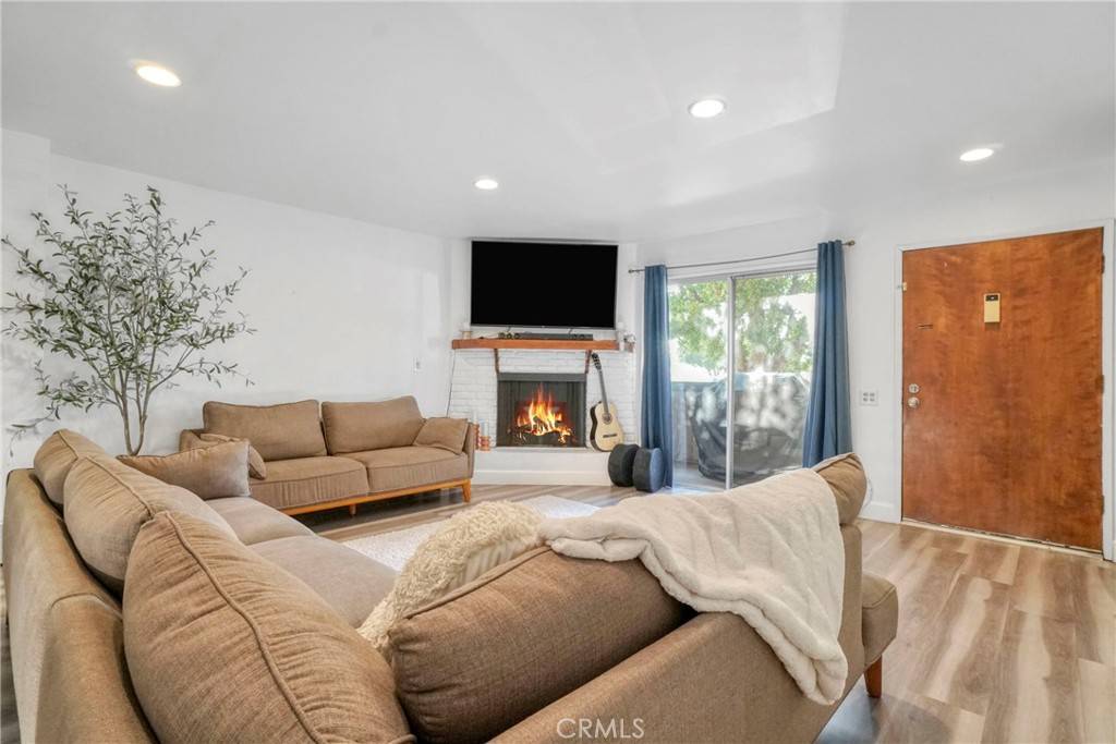 Panorama City, CA 91402,9414 Moonbeam AVE #18