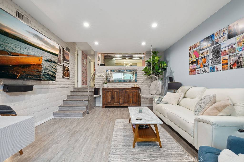 Los Angeles, CA 90025,11625 Texas AVE #101