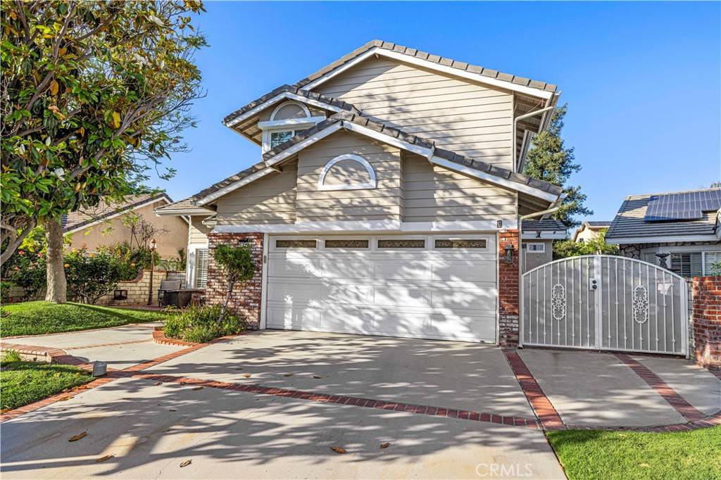 Saugus, CA 91390,28642 Apricot PL