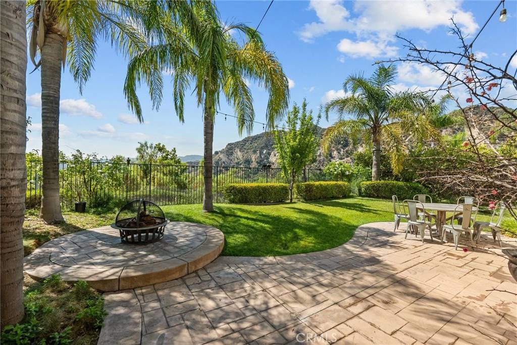 Stevenson Ranch, CA 91381,25554 Housman PL