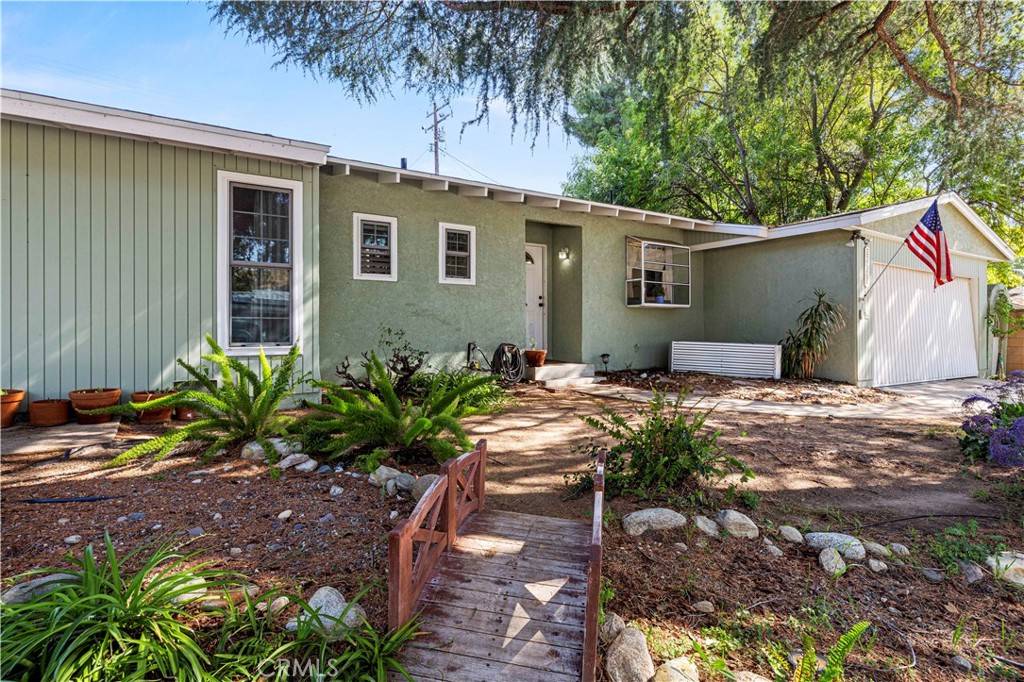 Saugus, CA 91350,22622 Aguadero PL
