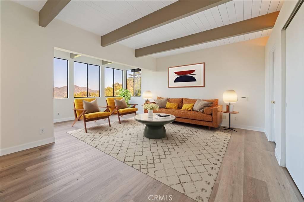 Studio City, CA 91604,3230 Wrightwood DR
