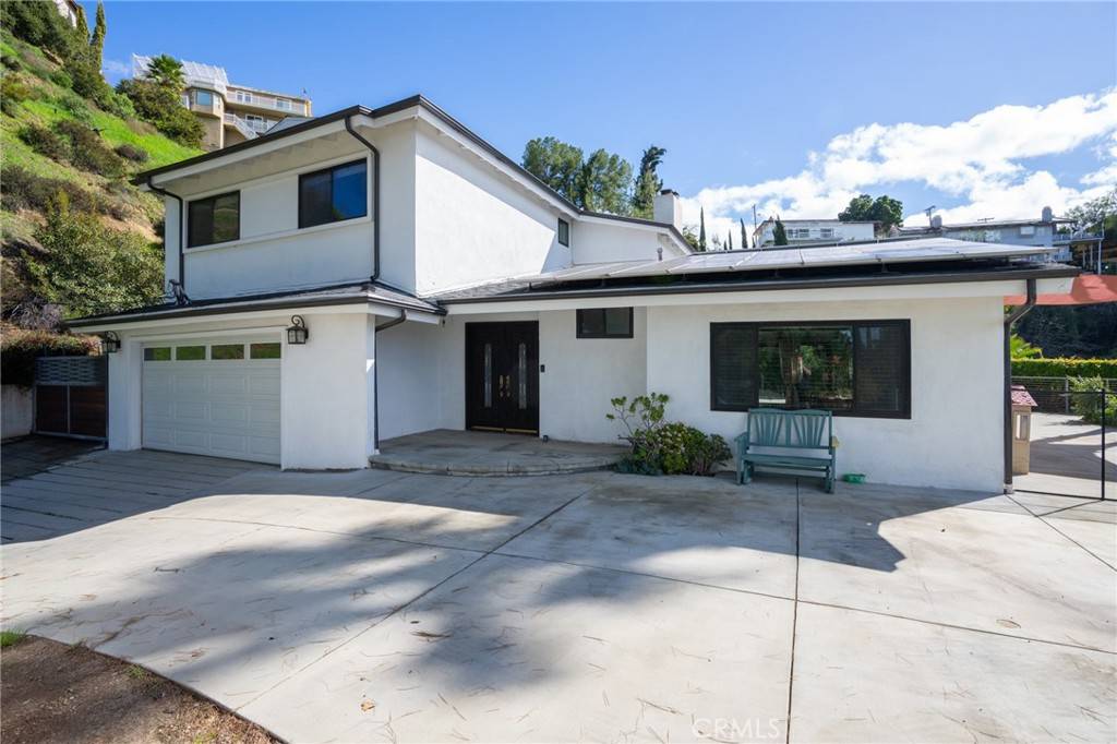 Woodland Hills, CA 91364,4376 Pampas RD